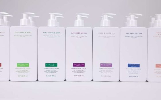 Printed bottles using UV